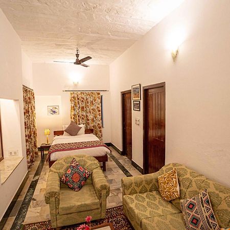Leopard'S Lair Jungle Lodge Bisalpur Exterior photo