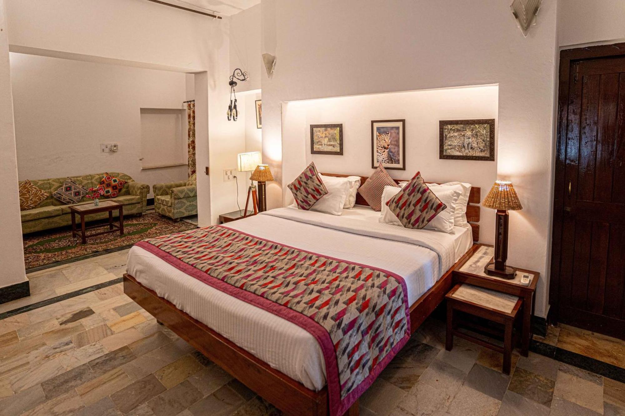 Leopard'S Lair Jungle Lodge Bisalpur Exterior photo
